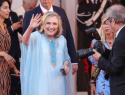 Hillary Clinton dengan Penuh Keberanian Menolak Gencatan Senjata di Gaza