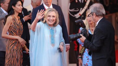 Hillary Clinton dengan Penuh Keberanian Menolak Gencatan Senjata di Gaza