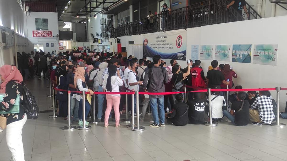 Kasus COVID-19 Meningkat di Malaysia, KBRI Kuala Lumpur Mendorong WNI untuk Menggunakan Masker