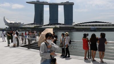 Rekomendasi Kementerian Kesehatan Singapura: Gunakan Masker di Tempat Ramai Karena Kasus COVID-19 Meningkat