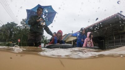 Banjir Malaysia Mengakibatkan 28 Ribu Warga Diungsikan, Kelantan Menjadi Wilayah Dengan Pengungsi Terbanyak