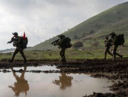 Serangan Israel Menewaskan Komandan Pasukan Elite Hizbullah di Lebanon