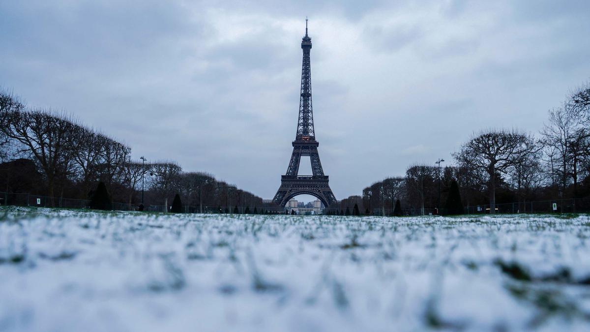 Paris Menyambut Cuaca Dingin dalam Seminggu ke Depan