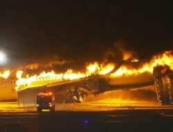 Saat Semburan Api Besar Muncul, Pesawat Japan Airlines Terbakar di Bandara Haneda Tokyo