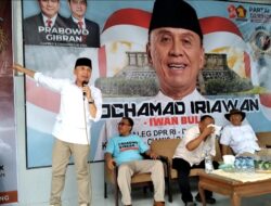 Iwan Bule Langsung Interaksi dengan Masyarakat di Jawa Barat, Mulai dari Pedagang Kaki Lima hingga Pengusaha Mikro, Mendengar Aspirasi