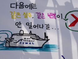 Korea Selatan Memperingati 10 Tahun Tragedi Tenggelamnya Kapal Feri Sewol