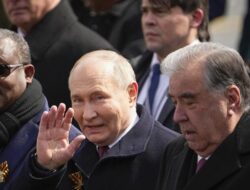 Rayakan Hari Kemenangan Perang Dunia II, Rusia Siap Tempur: Putin Peringatkan Barat