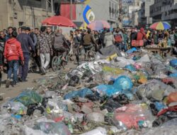 Dampak Buruk Limbah dan Tumpukan Sampah Terhadap Kesehatan Pengungsi Gaza