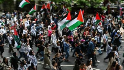 Pendukung Palestina Turun ke Jalan di Tengah Kota London