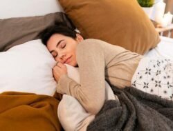 Studi Menemukan Tidur Tidak Hanya Memulihkan Otak Tetapi Juga Membuang Racun secara Keseluruhan
