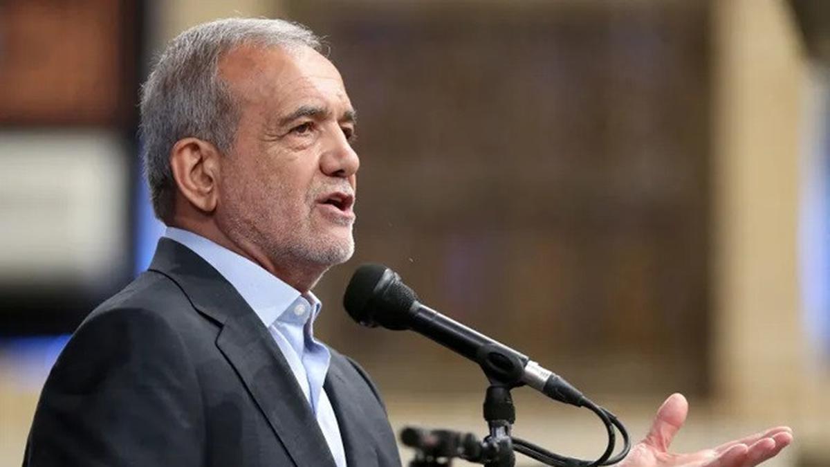 Masoud Pezeshkian Resmi Menjadi Presiden ke-9 Iran, Berkeinginan Menghapus Sanksi Barat