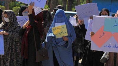 Taliban Mengumumkan Larangan untuk Suara dan Wajah Telanjang Perempuan di Afghanistan