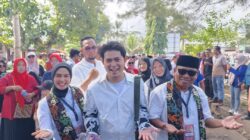 Cakra Khan Mendampingi Pasangan Citra-Ino menuju KPU Pangandaran