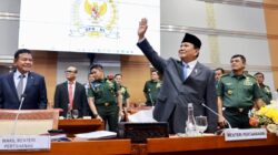 Prabowo Subianto Says Goodbye and Apologizes in Last DPR Meeting: We Have Greater Responsibilities Ahead