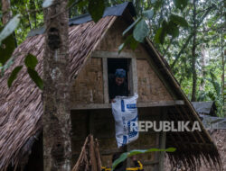 Leuit: Aktivis Menjaga Kearifan Lokal dalam Penyimpanan Hasil Panen