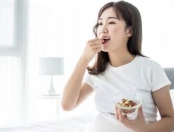 Mengapa Sulit Berhenti Makan Kacang? Penjelasannya!