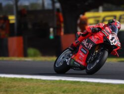 Balapan {FP3 WSBK Australia}: Bulega Memperkuat Posisinya