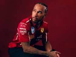 Lewis Hamilton Ungkap Mobil Impian untuk Pensiun: Pemimpin F1 Berbagi Rencana Ajaibnya
