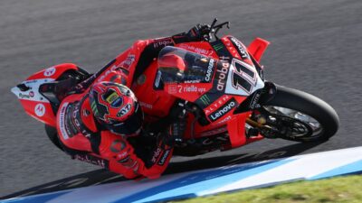 Hasil Balapan {FP1 WSBK Australia}: Bulega Memimpin, Dominasi Ducati