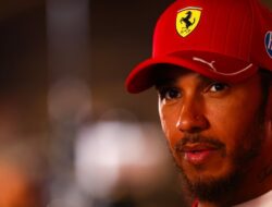 Wawancara 32 Detik Kekecewaan Hamilton: Analisis Mendalam