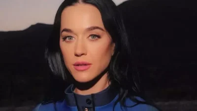 Ini Tentang Perempuan Masa Depan: Katy Perry Kembali dari Luar Angkasa