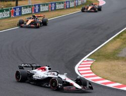 Status Pilot Horner Mengancam McLaren: Analisis Terkini