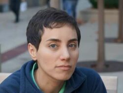 Maryam Mirzakhani: Perempuan Iran Pertama Raih Fields Medal