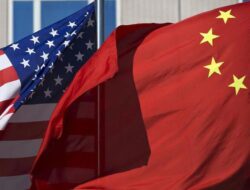 China Mengecam Syarat Perjanjian Dagang AS-Inggris