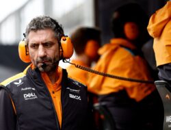 Jacques Villeneuve Kritik Performa Lemah McLaren