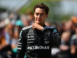 George Russell Ditargetkan oleh Aston Martin: Berita Terkini