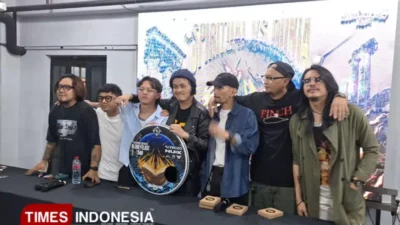 Kolaborasi Hebat {510 dan Alone At Last} di Panggung!