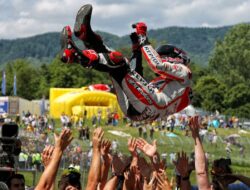 Review Kemenangan Pertama Marquez di MotoGP Italia