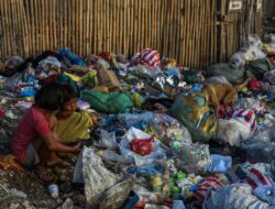 Warga Manila Diminta Simpan Sampah di Rumah untuk Cegah Wabah