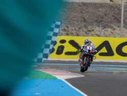Razgatlioglu Raih Kemenangan Spektakuler ke-1000 di WSBK Balaton Park
