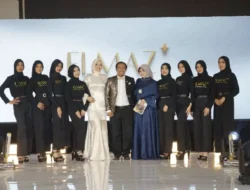 Fashion Show Elegan Elmaz Hijab Modeling School: Merayakan 3rd Anniversary