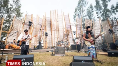 BRI Jazz Gunung Series 2 Bromo 2025: Penampilan Enerjik Band Madura Lorjhu’