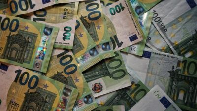 Petani Irlandia Jual Lahan: Rp11 Miliar untuk Donasi & Surga