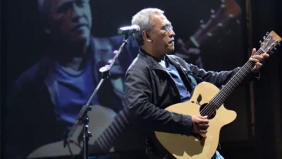 Lagu Populer Kritik Pemerintah: Lirik Pas Banget!