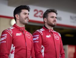 Nissan Pertahankan Pembalapnya untuk Formula E 2025-2026