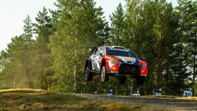 Tanak Pemimpin Awal WRC Finlandia: Hyundai Juara Kedua