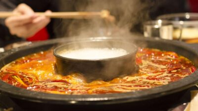 Remaja China Kencing di Mangkok Sup Restoran: Tuntut Ganti Rugi Rp5 Miliar