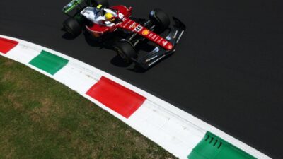 F1 GP Italia: Hamilton Memimpin, Ferrari Menjanjikan – Cuplikan Balapan Terbaru