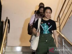 Penyelidikan Polisi terhadap Kucing Uya Kuya dan Sherina Munaf
