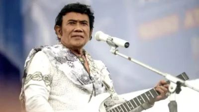 Buka Pestapora 2025: Rhoma Irama Khutbah dan Imam Salat Jumat