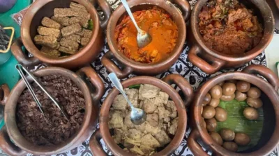 Perbedaan Gudeg Yogyakarta dan Gudeg Solo: Temukan Bedanya!