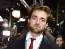 Matt Reeves Robert Pattinson The Batman Part II: Antisipasi Syuting