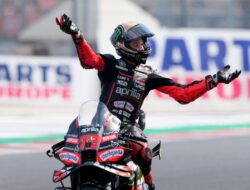 Sprint MotoGP San Marino: Bezzecchi Juara, Marquez Terpelanting